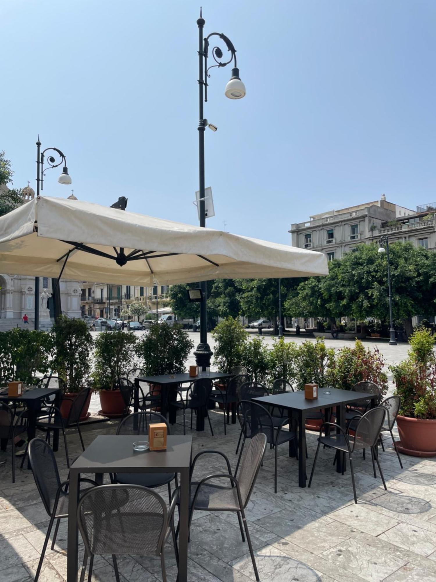 La Cattedrale Hotel Reggio di Calabria Buitenkant foto