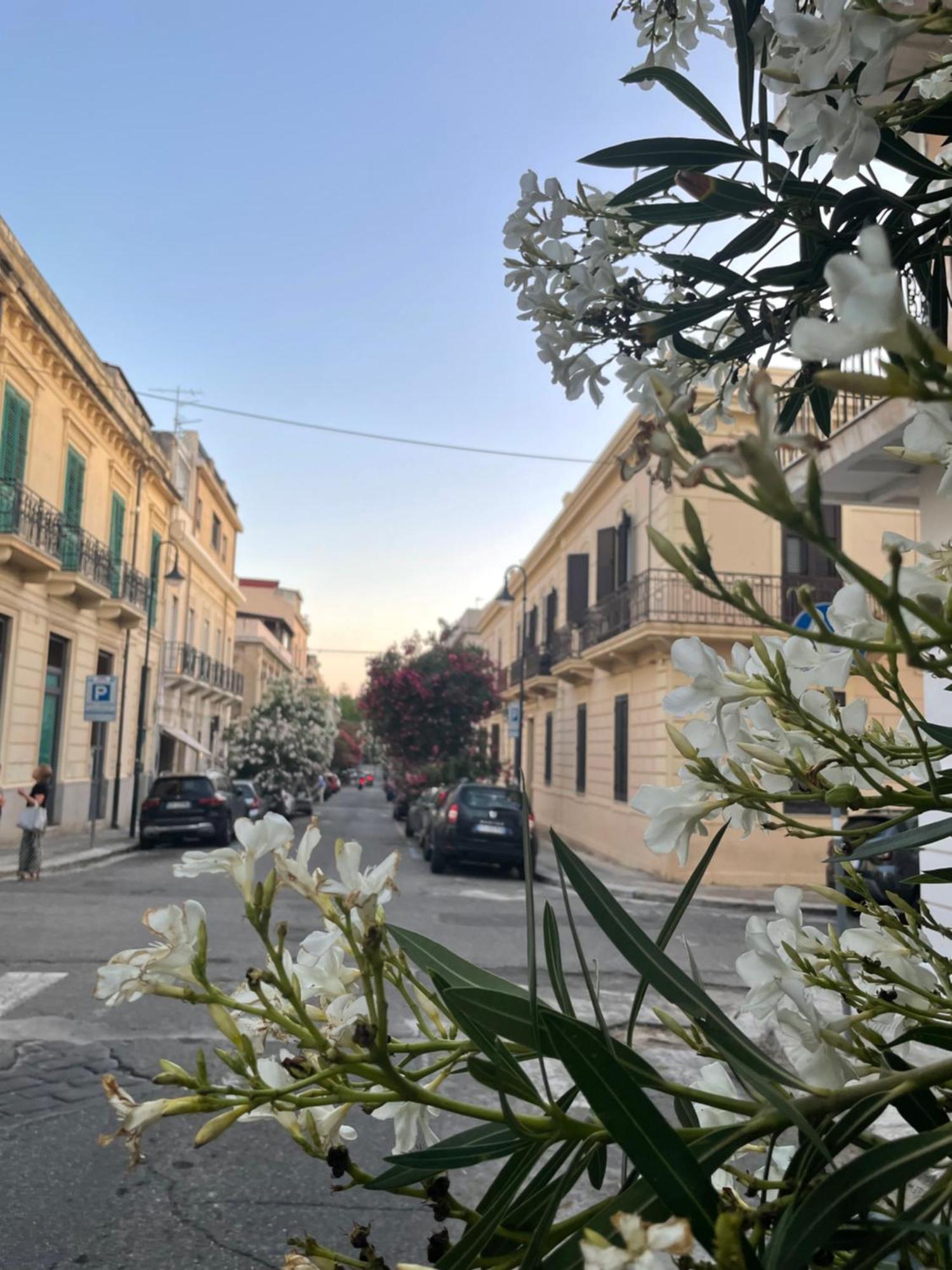 La Cattedrale Hotel Reggio di Calabria Buitenkant foto